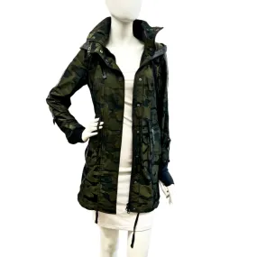 Blanc Noir Coat