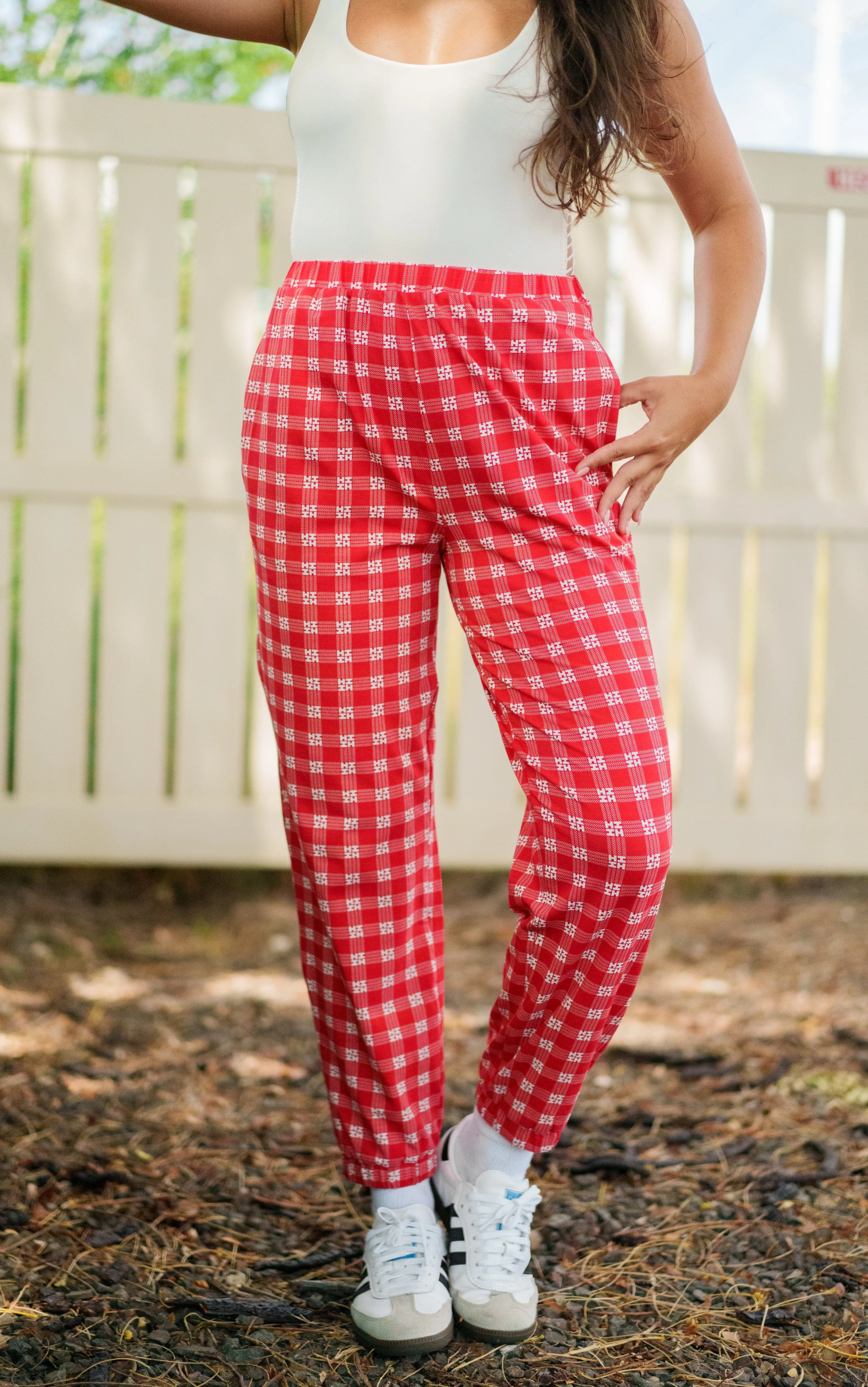 PALAKA RED JOGGERS
