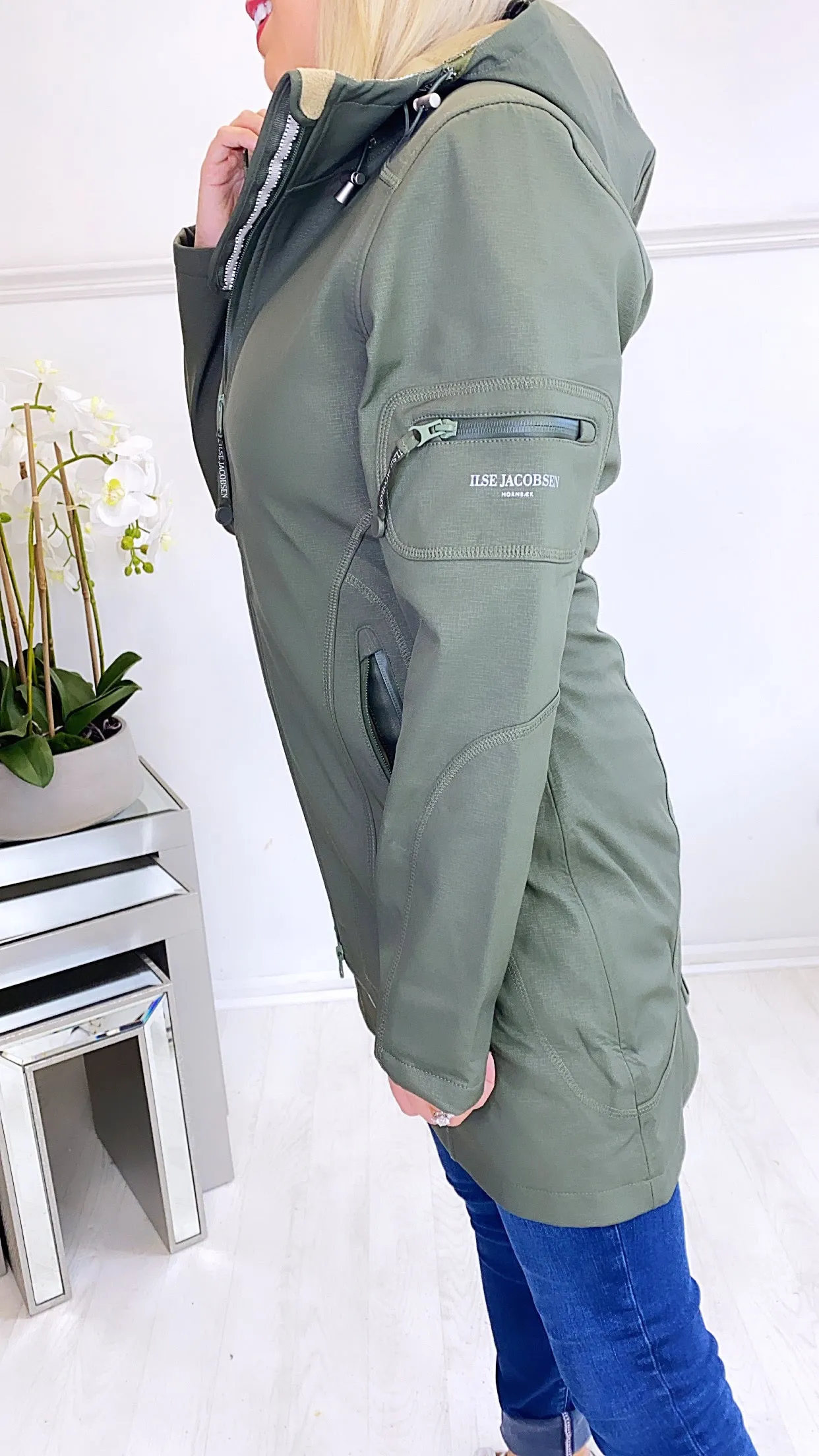 Rain07B - army Green